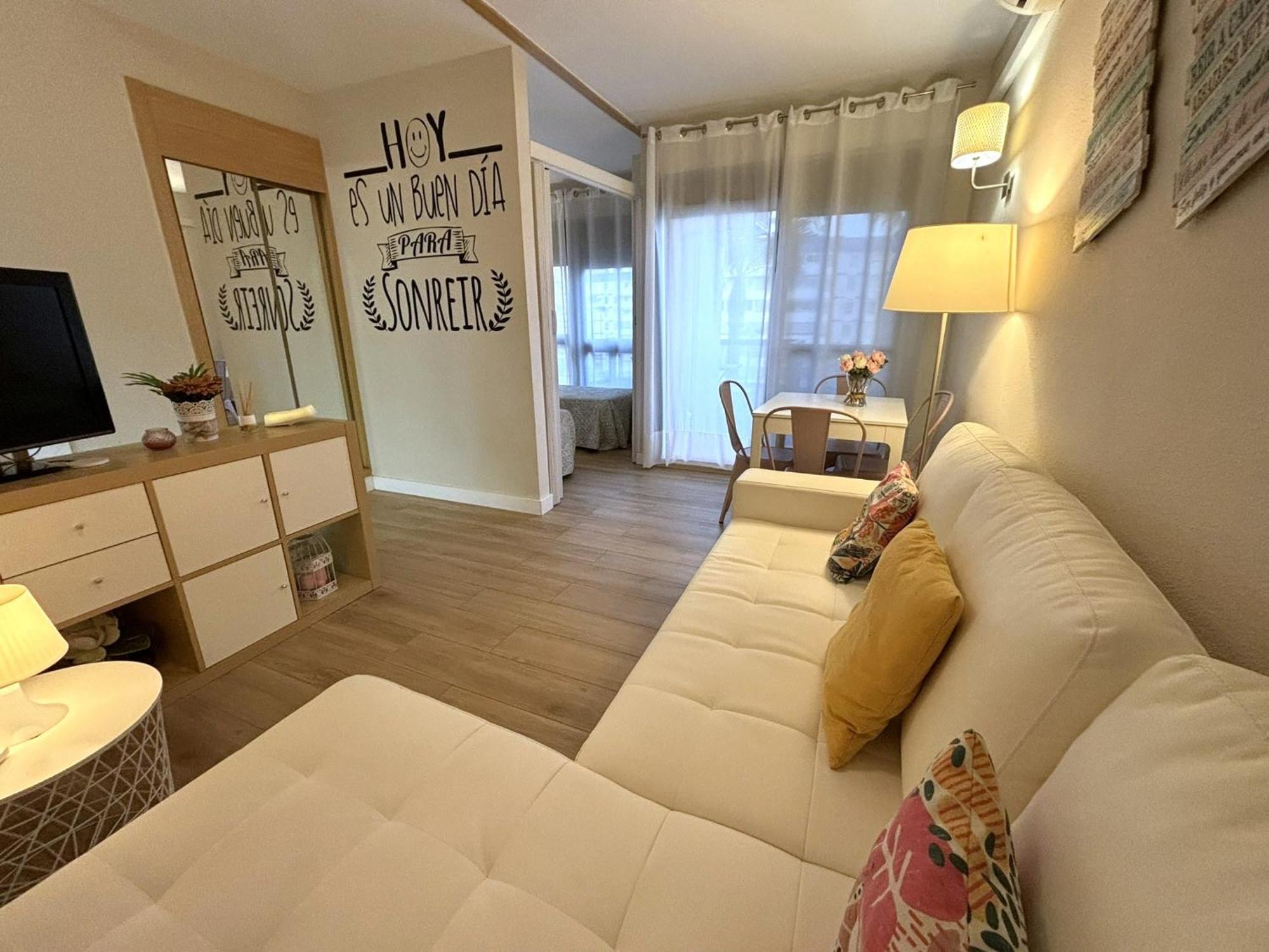 Aloha Playa Vistas Al Mar Apartment Беналмадена Екстериор снимка
