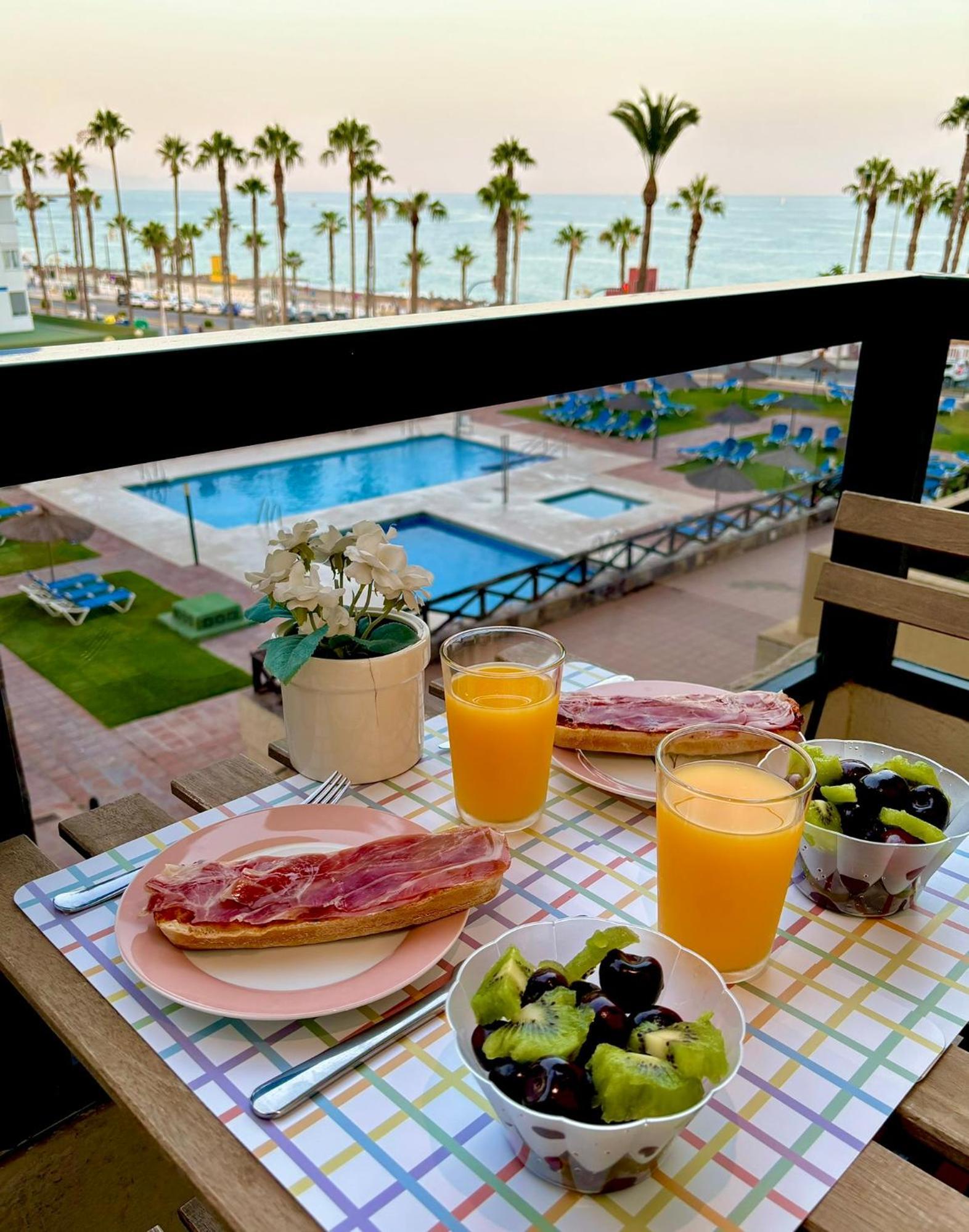 Aloha Playa Vistas Al Mar Apartment Беналмадена Екстериор снимка