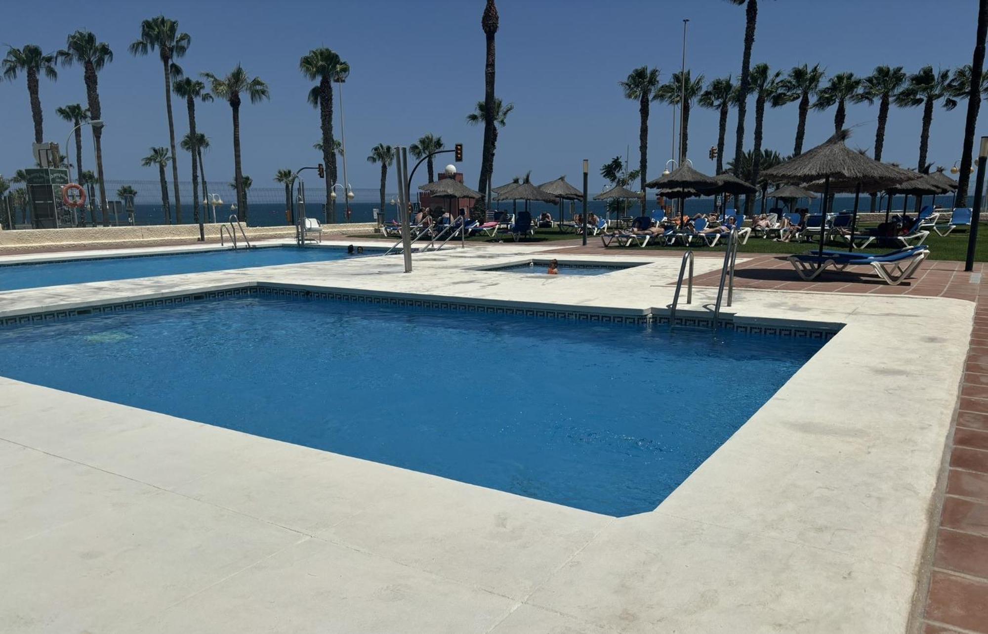 Aloha Playa Vistas Al Mar Apartment Беналмадена Екстериор снимка