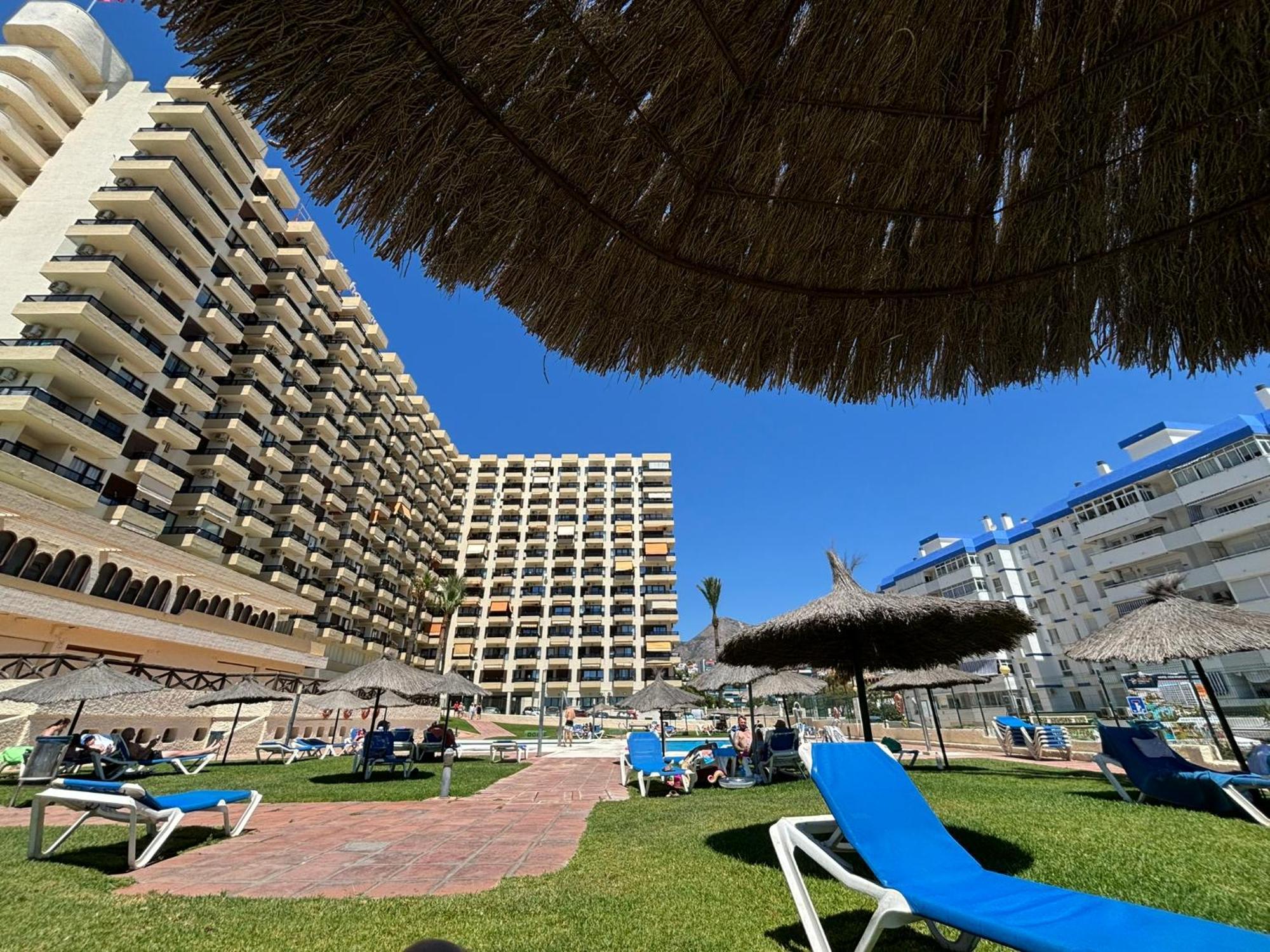 Aloha Playa Vistas Al Mar Apartment Беналмадена Екстериор снимка